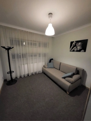 Închiriez apartament 3 camere - imagine 4