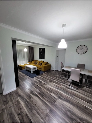 Închiriez apartament 3 camere - imagine 2
