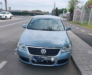 Volkswagen Passat 1 6 benzina  - imagine 4