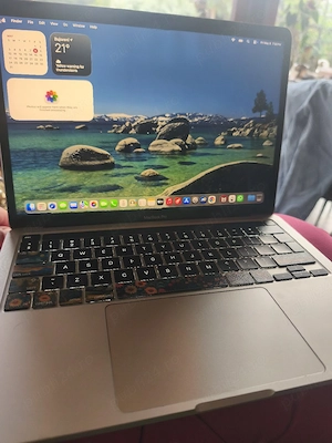 MacBook Pro 13  2020 i7   16GB RAM   4 Thunderbolt   stare foarte bună - imagine 3