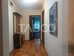 Apartament cu 2 camere decomandate si balcon de inchiriat in Strand - imagine 12