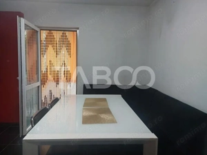 Apartament cu 2 camere decomandate si balcon de inchiriat in Strand - imagine 9