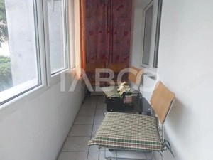 Apartament cu 2 camere decomandate si balcon de inchiriat in Strand - imagine 14