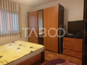 Apartament cu 2 camere decomandate si balcon de inchiriat in Strand - imagine 5