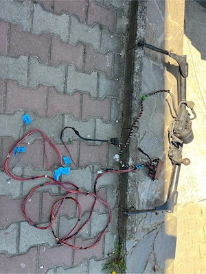 cârlig electric passat b8