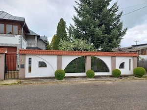 Casă de vânzare în Pucioasa (Comuna Moțăieni, la 900 m de Pucioasa) - imagine 20