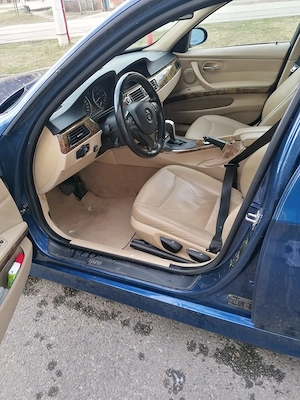 BMW E90 320i Automat + GPL - imagine 9