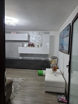 Apartament 1 camera,  Etajul 2 , Bl A10, Nicolae Oncescu,  mobilat complet  centrala, balcon închis  - imagine 10