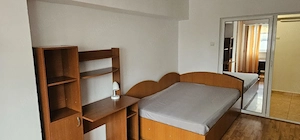 Inchiriez apartament 2 camere zona Pelican - imagine 2