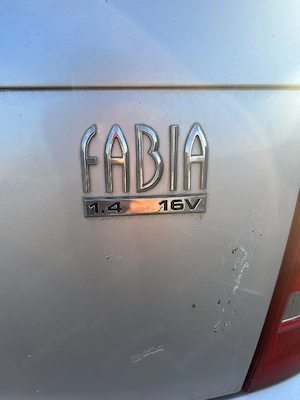 Skoda Fabia Combi 1.4 16V benzina  2003   stare bună - imagine 4