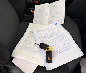 Volkswagen Polo 1.4 Life - imagine 9