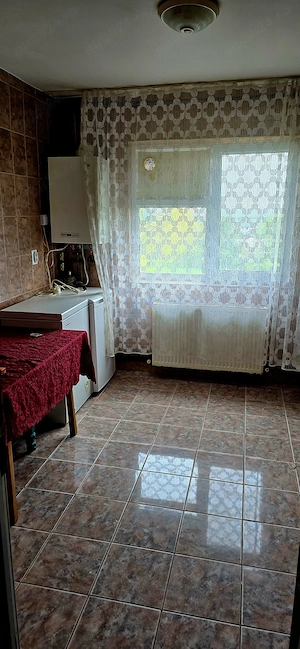 Se vinde apartament cu 2 camere - imagine 2