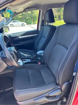 Toyota Hilux 2.4 diesel,4x4,cutie automata  - imagine 6