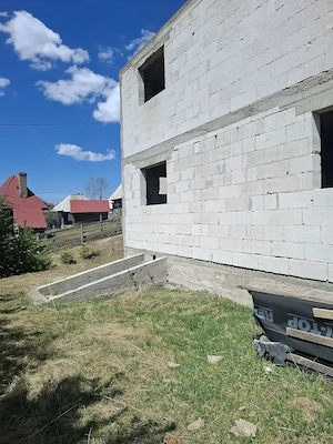 Vând casă in construcție  - imagine 3