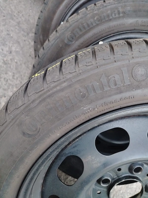 Vând set 4 anvelope de iarnă cu jante tablă, în stare foarte bună. - imagine 3