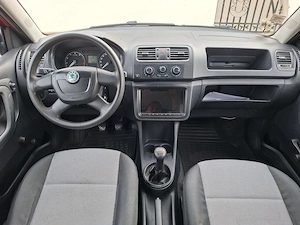 Skoda Fabia 2010 -Provenienta Porsche Ro-Economica 1200-benz Euro 4.Pret 2200 Euro  Nr km 150000 - imagine 9