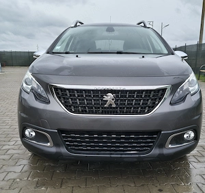 Peugeot 2008 1.2 PureTech 110 CP   2018 | Stare foarte bună - imagine 9