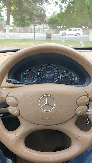 Mercedes E 220 Elegance 170cp - imagine 10