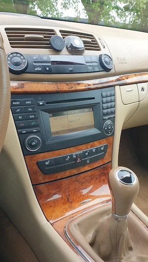 Mercedes E 220 Elegance 170cp - imagine 9