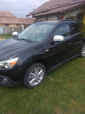 Vând Mitsubishi ASX an2011 - imagine 4