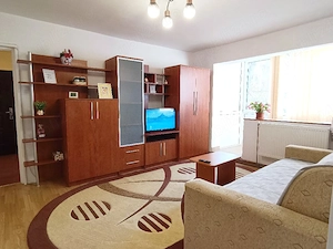 Comision 0 ap 2 camere, et.1, zona Dâmbovița Șagului, centrala proprie