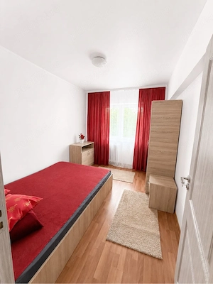 Apartament 3 camere de închiriat | Costin Georgian | 70 mp + balcon - imagine 2