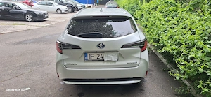 De vânzare Toyota corolla hybrid break 2022. Mașină personală cumpărată acum un an la 4000 km  - imagine 5