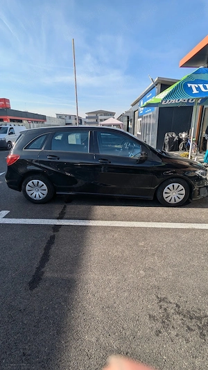 Vând Mercedes B 180 CDI - imagine 6