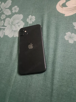 vând iPhone 11  - imagine 2