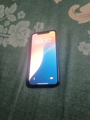 vând iPhone 11  - imagine 3