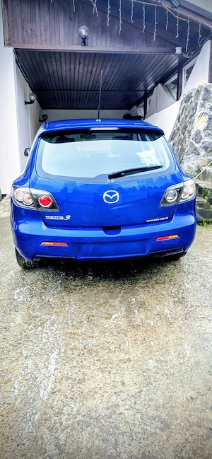 vand mazda kitaro 3 - imagine 3