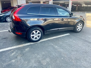 Volvo XC60-4x4 - imagine 3