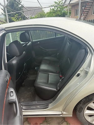 Vand toyota avensis - imagine 4