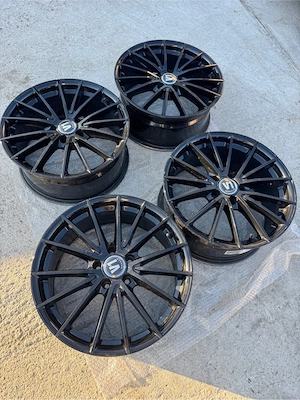 Roti / Jante negre 5x112 R18 ET 35 8J 66.6mm impecabile - imagine 7
