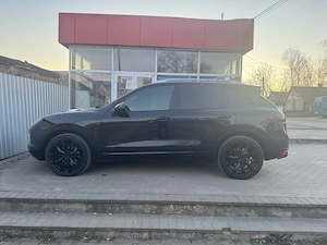 Porsche Cayenne  - imagine 2