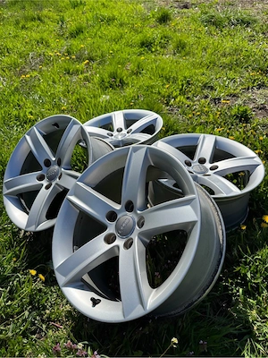 Roti / Jante 5x112 R17 ET 28 concave 7.5J Audi cu cauciucuri 235/45/17 - imagine 6