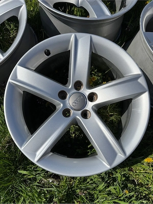 Roti / Jante 5x112 R17 ET 28 concave 7.5J Audi cu cauciucuri 235/45/17 - imagine 5