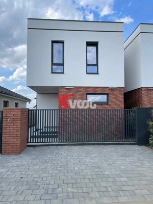 Duplex cu 4 camere separat prin casa scării- Mosnita Nouă/Calea Urseni - imagine 2
