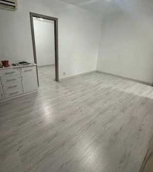 Vand apartament 3 camere - imagine 3