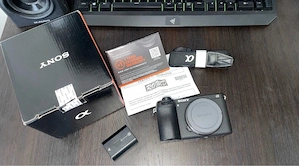 Sony a6700, ca nou, garantie