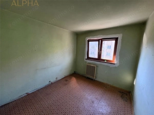 De vanzare – apartament 3 camere, 63 mp, decomandat – 67000 € - imagine 2