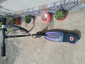 Trotinetă electrica 