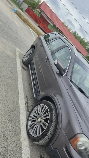 Volvo Xc90 2.4 AWD - imagine 3