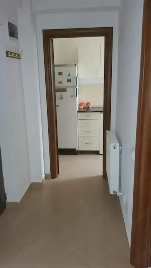 De vanzare garsoniera  Damaroaia-Jiului
