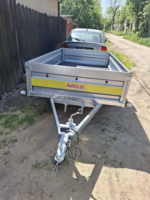 inchiriez remorca auto