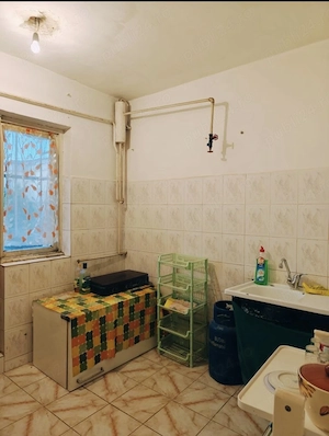 Vând urgent apartament 2 camere, nerenovat, zona steaua - imagine 4