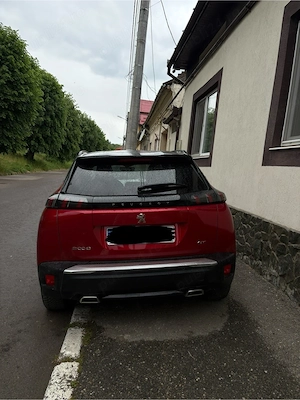 Peugeot 2008 GT 2022 1.2  PureTech Benzina - imagine 9
