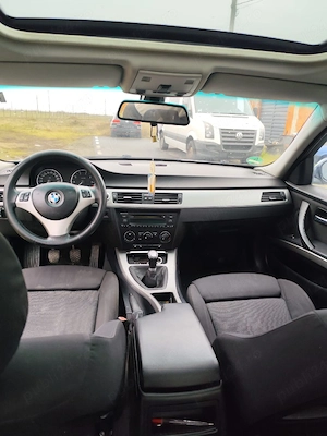 Vand Bmw e90 320i 2005  - imagine 2