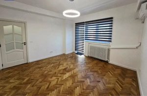 Închiriez apartament 4 camere, nemobilat, Unirii