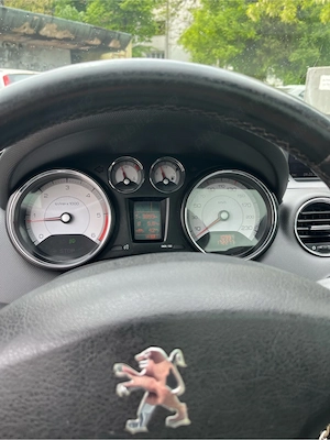 Peugeot 308 1.6 HDi 110cp - imagine 2
